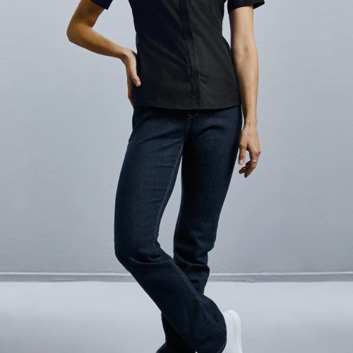 Ladies' Short-Sleeved Ultimate Stretch Shirt