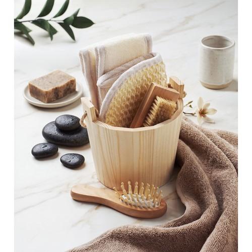 SELFCARE Bath gift set in wooden bucket